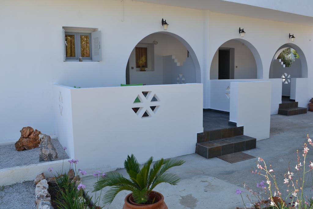 Skyros Koxilas Studios Екстер'єр фото