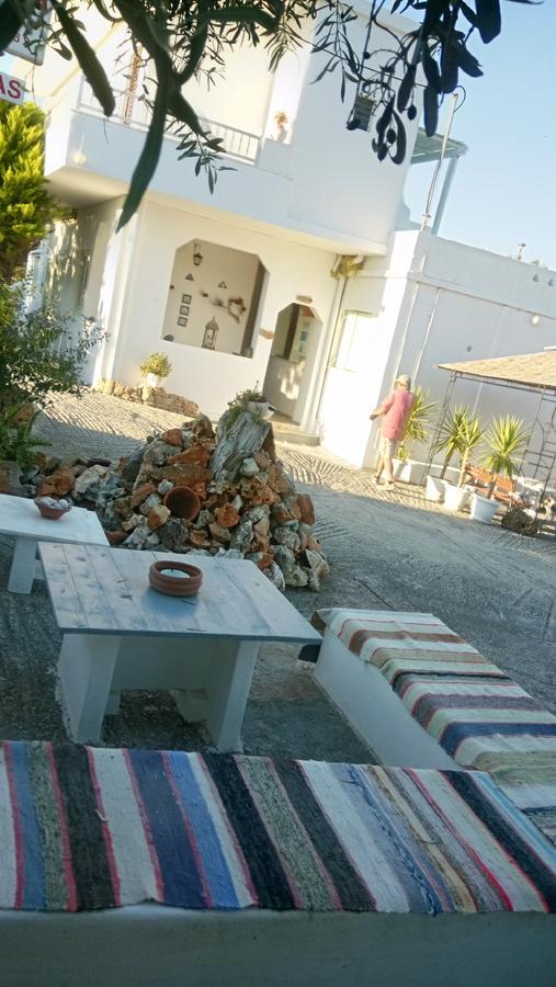 Skyros Koxilas Studios Екстер'єр фото