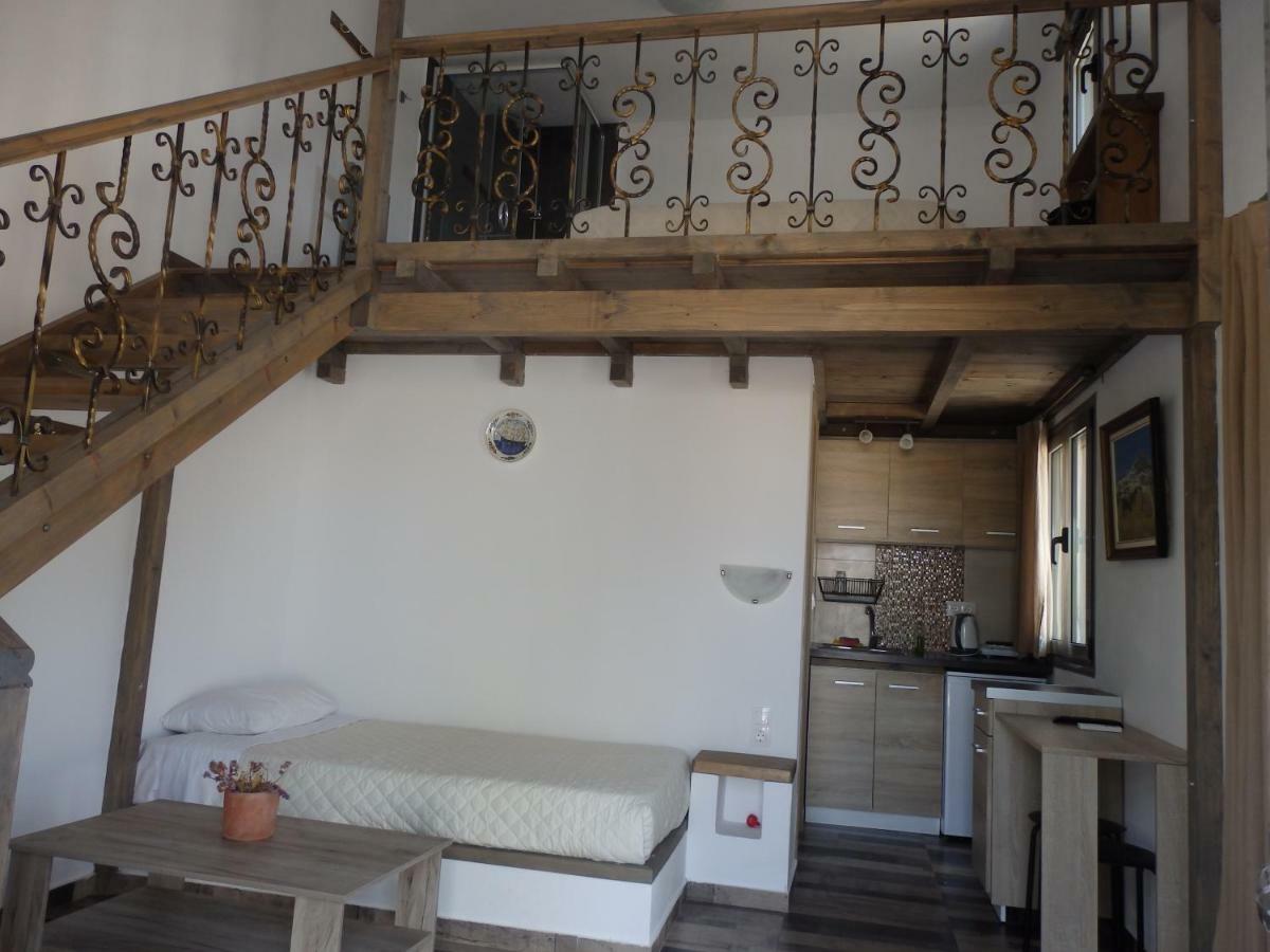 Skyros Koxilas Studios Екстер'єр фото