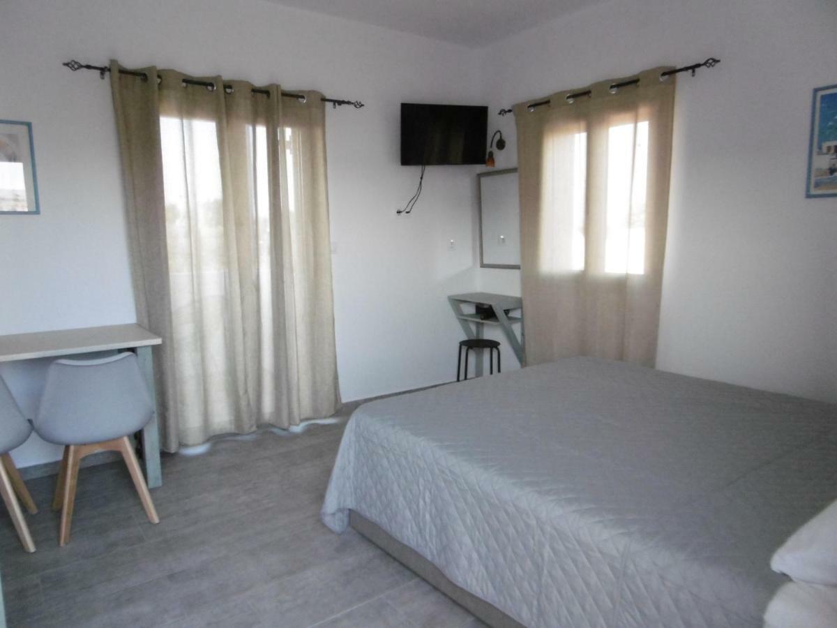 Skyros Koxilas Studios Екстер'єр фото
