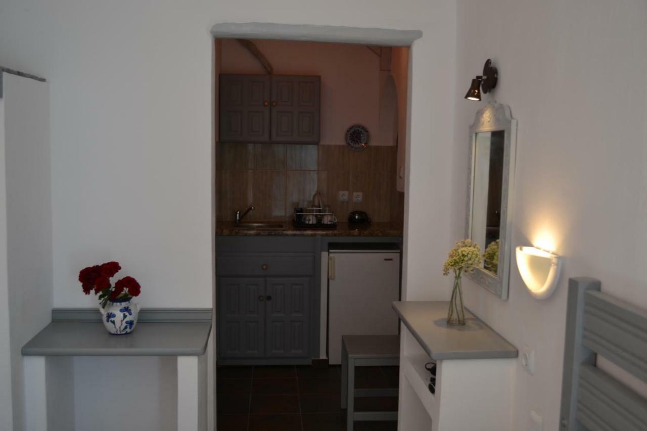 Skyros Koxilas Studios Екстер'єр фото